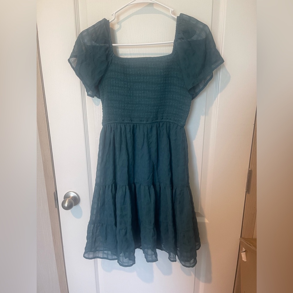 Women’s Size Small Short Sleeve Blue Green Mini Dress.